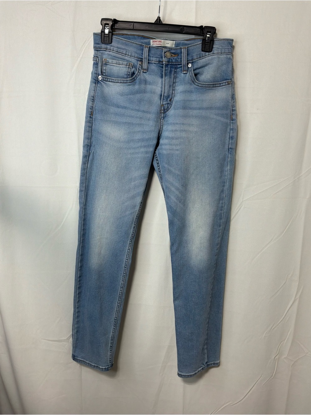 Signature by Levi Strauss Light Wash Skinny Jeans